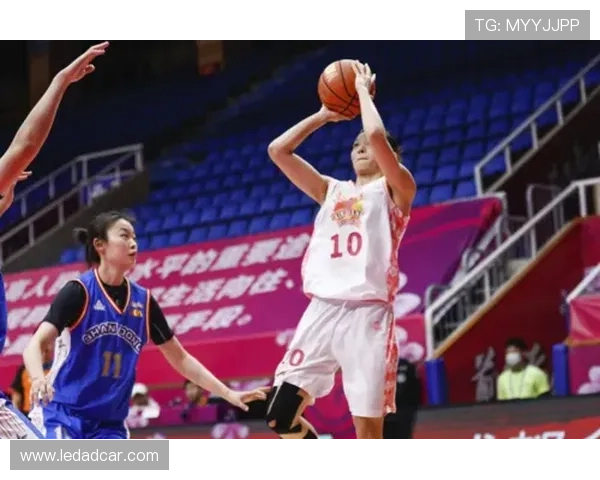 重庆篮球队在奥运会积分榜上以62分稳居第一名引发热议