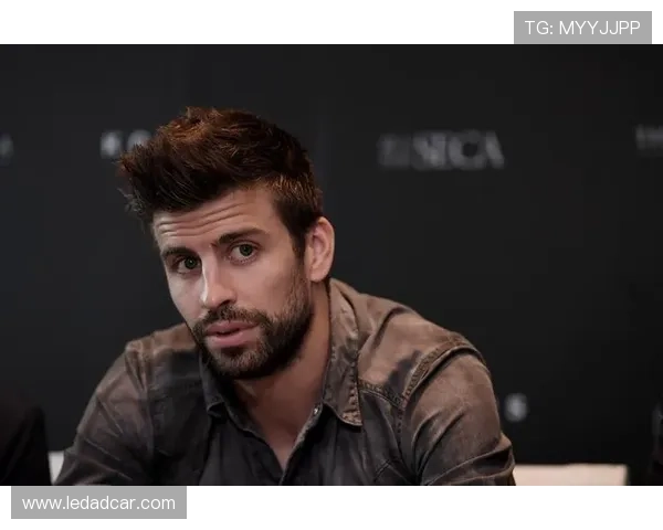 黑帮与足球明星的微妙关系探讨及其背后的文化影响分析